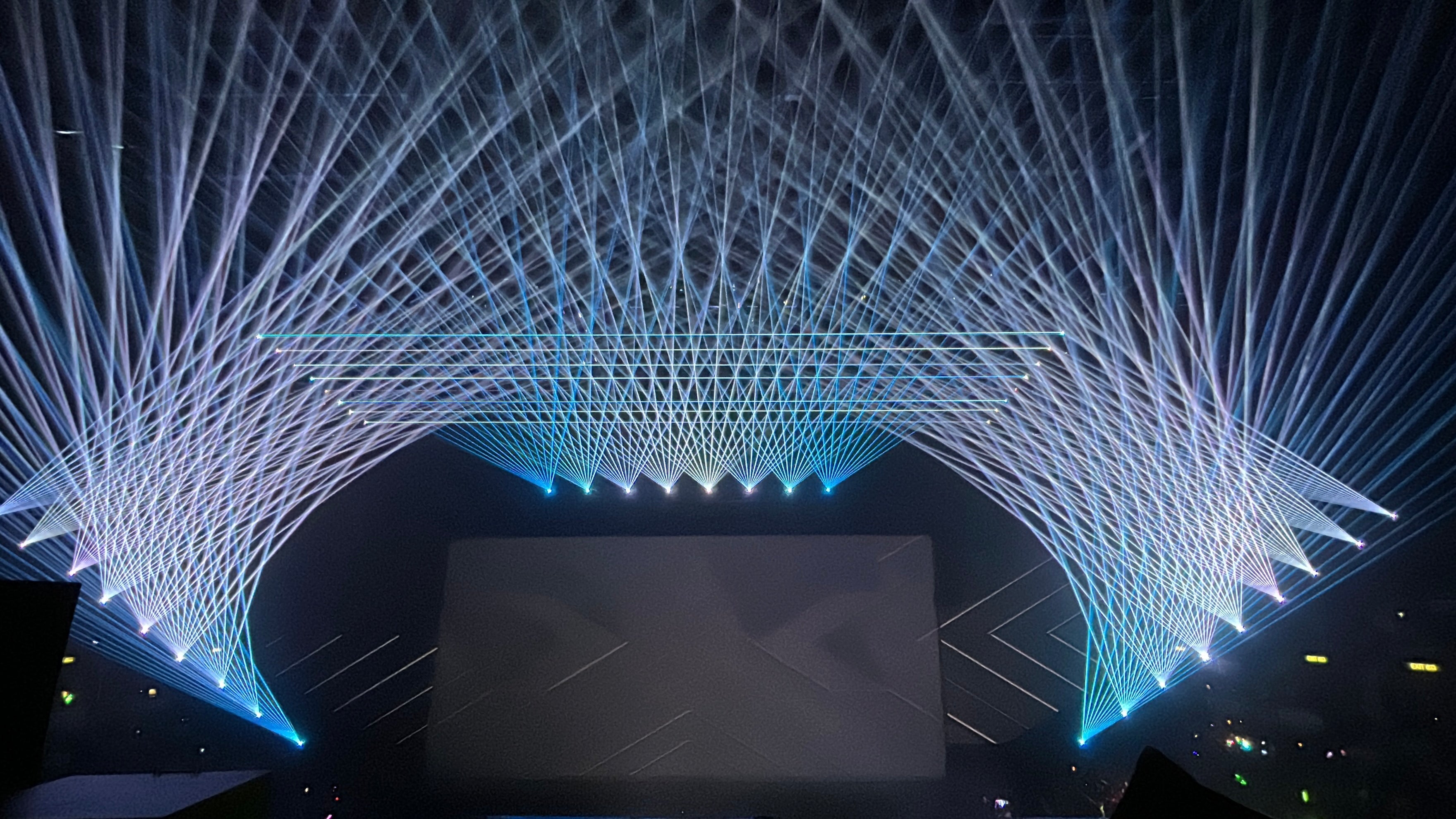 OUTDOOR PRO LASER SHOW SYSTEM